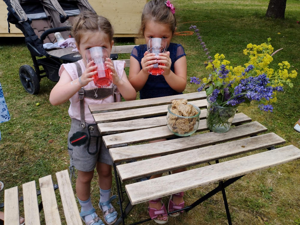 Prost! Mädels